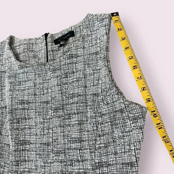 Tahari Sleeveless Stretchy Ponte Knit Shift Casual Dress Size 12 Gray Abstract - Picture 15 of 16